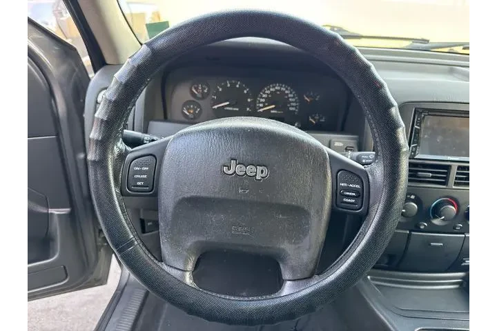 $6800 : Jeep Grand Cherokee 2002 Lar image 7