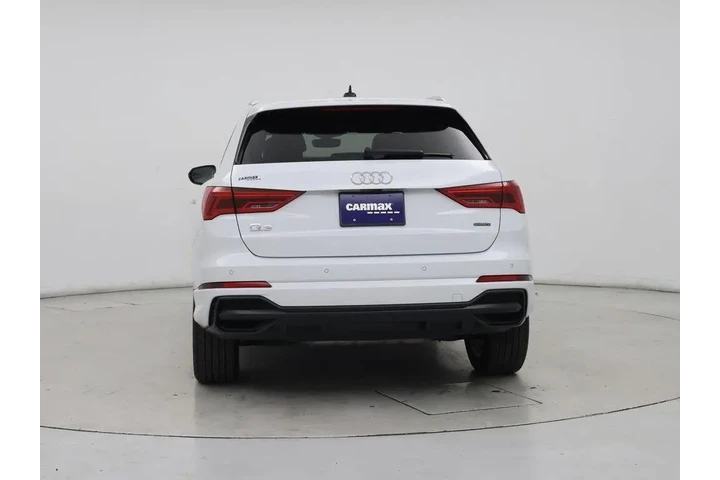 $27998 : Audi Q3 2022 AWD quattro S l image 6