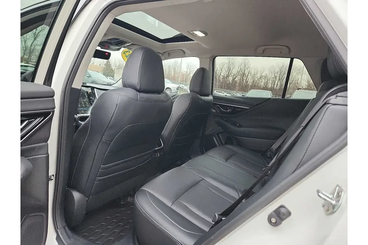 $26970 : Subaru Outback 2023 AWD Limi image 10