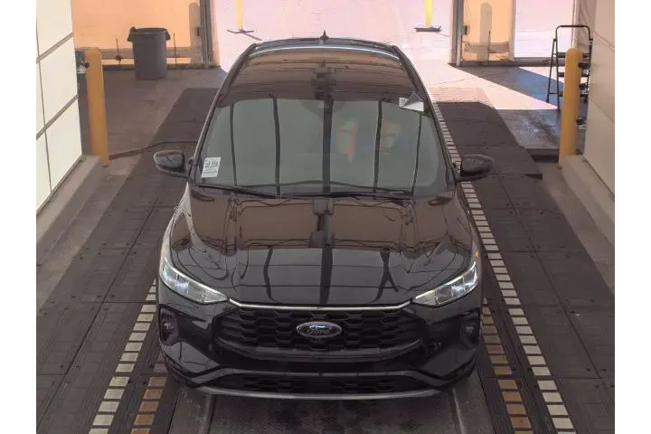 $20499 : Ford Escape 2023 AWD ST-Line image 2