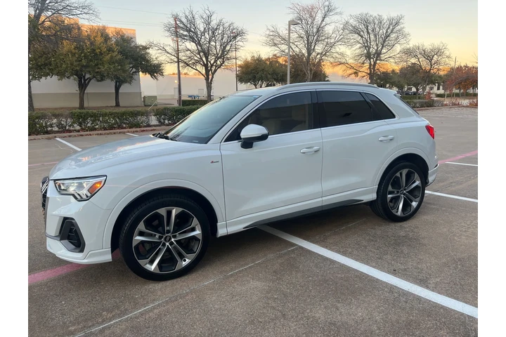 $18995 : 2020 Q3 Premium Plus 45 TFSI image 5