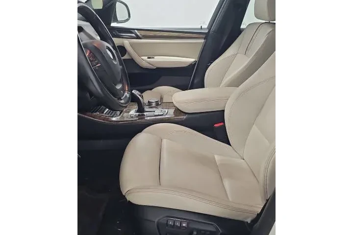 2016 BMW X3 xDrive28i image 8