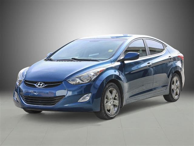 $10990 : Pre-Owned 2013 Hyundai Elantr image 1