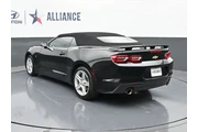 $21998 : Chevrolet Camaro 2023 LT 2dr thumbnail