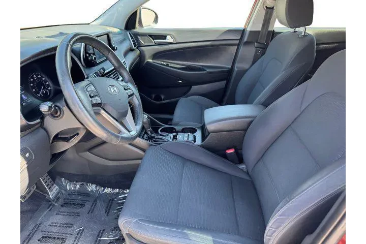 $14991 : Hyundai TUCSON 2019 Night 4d image 9