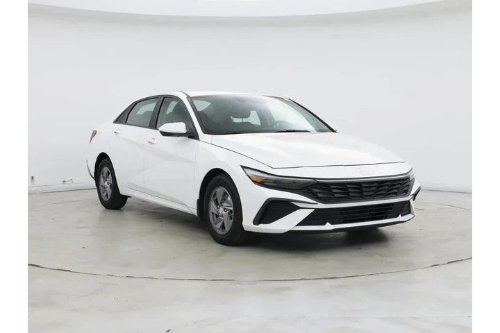 $19998 : Hyundai ELANTRA 2024 SE 4dr image 1