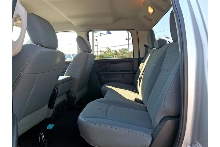$19900 : 2017 RAM 1500 Tradesman Crew image 10