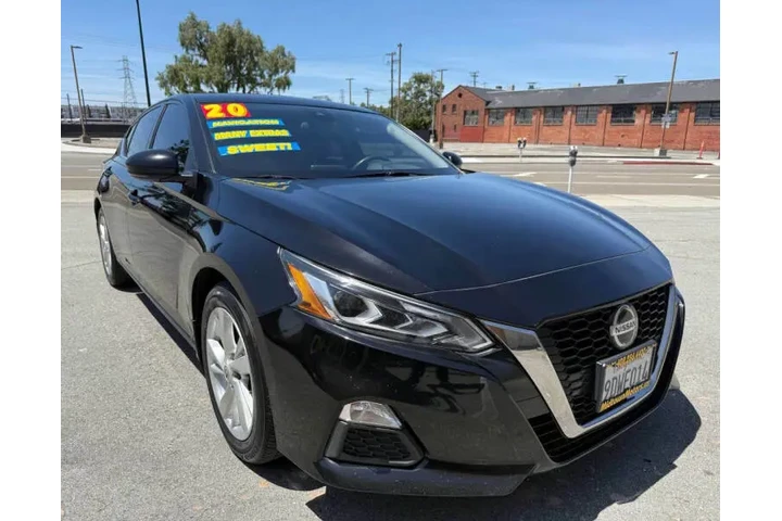 $19995 : 2020 Altima 2.5 SR image 1