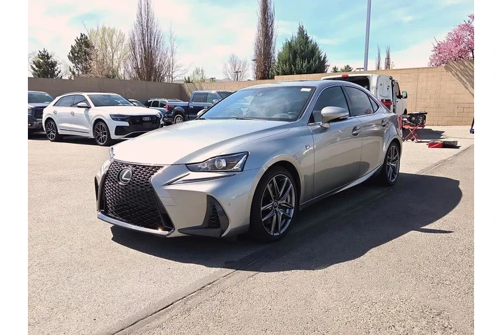 $24998 : Lexus IS 300 2020 4dr Sedan image 3