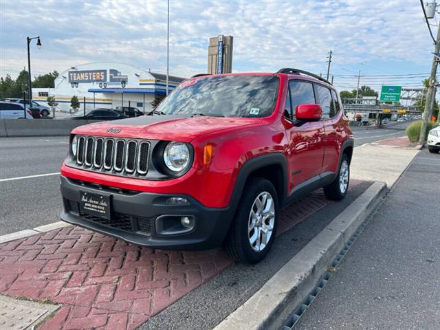 $10995 : 2015 Renegade Latitude image 9