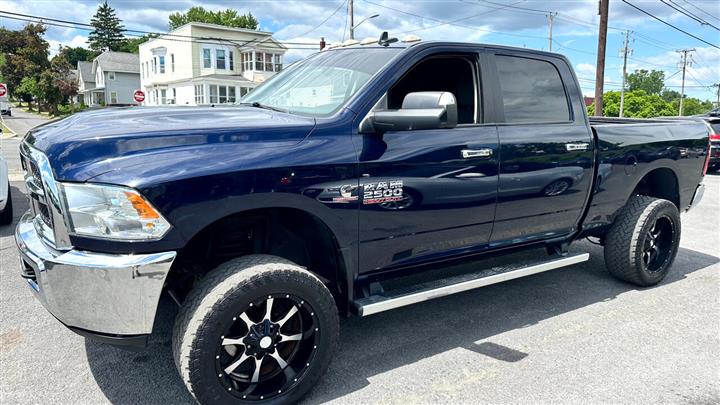 $29995 : 2015 RAM 2500 image 3