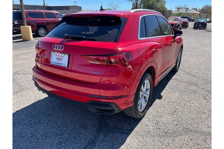 $28415 : Audi Q3 2023 AWD quattro S l image 8