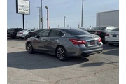 $8950 : 2017 Altima 2.5 SV thumbnail