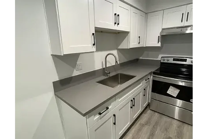 $1100 : North Hollywood 1bd 1bath image 3