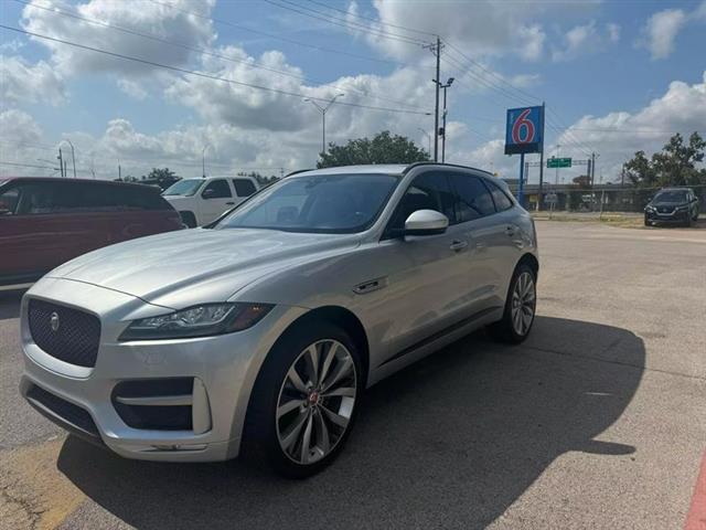 $29000 : 2018 F-PACE 25t R-Sport image 3