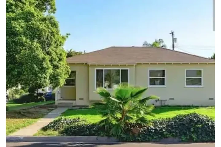 $2099 : Lovely home 4 rent image 1