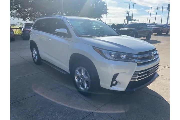 $28980 : Toyota Highlander 2019 Limit image 8