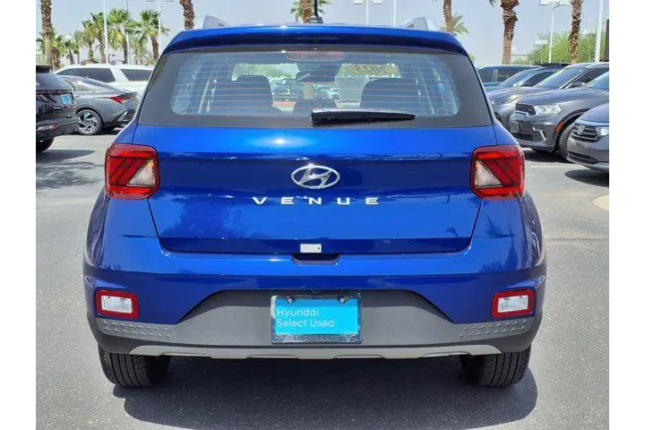 $20999 : Hyundai VENUE 2025 SEL 4dr C image 4