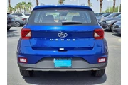 $20999 : Hyundai VENUE 2025 SEL 4dr C thumbnail