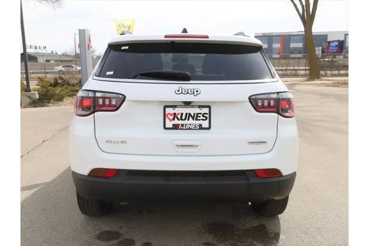 $22277 : Jeep Compass 2025 4x4 Latitu image 7