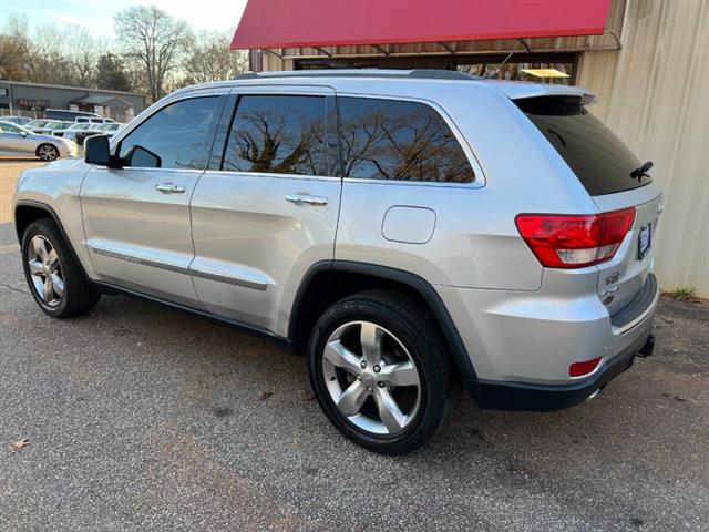 $10999 : 2011 Grand Cherokee Overland image 8