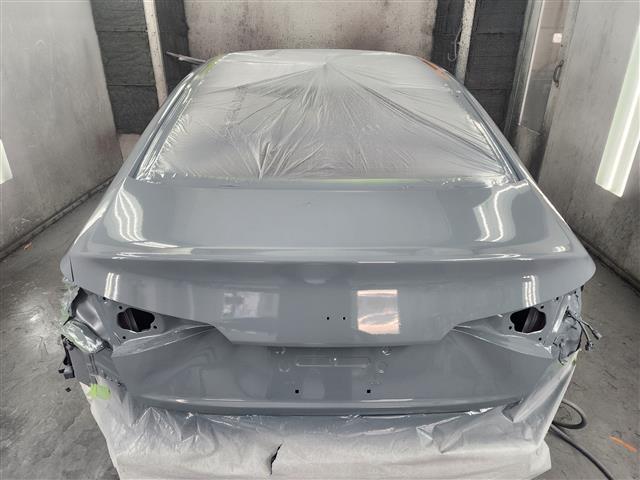 Auto body and paint image 6