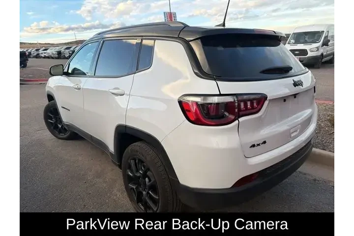 $27798 : Jeep Compass 2023 4x4 Latitu image 5