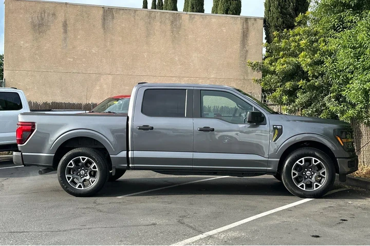 $39997 : Ford F-150 2024 4x2 STX 4dr image 6