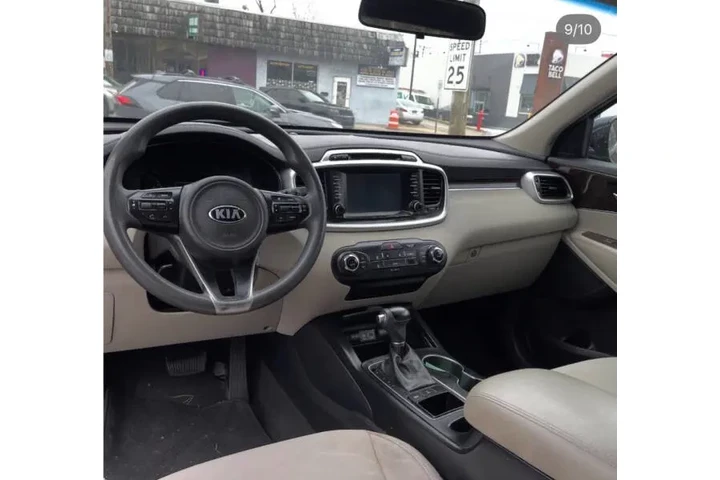 $12800 : 2018 Sorento LX image 10
