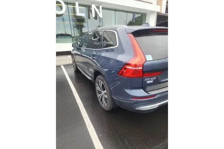 $31956 : Volvo XC60 2022 AWD B6 Inscr image 5