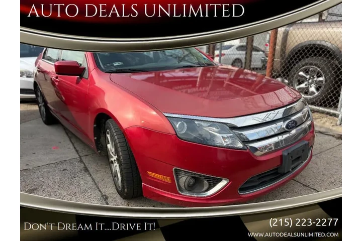 2010 Fusion SE image 1