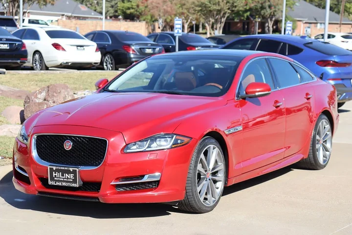 $23998 : 2016 XJ R-Sport image 5
