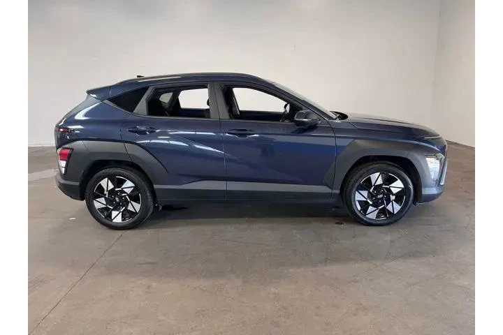 $19922 : Hyundai KONA 2025 SEL 4dr Cr image 2