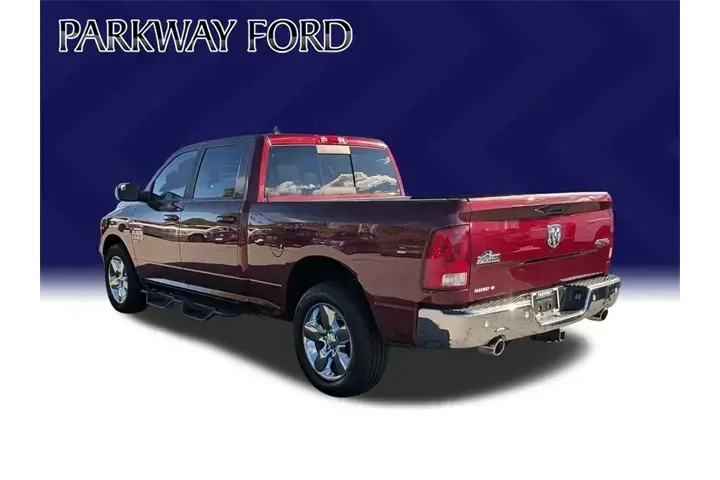 $22945 : Ram 1500 Classic 2019 4x4 SL image 7