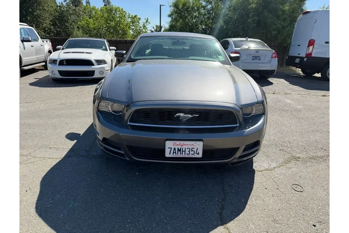 $13000 : Ford Mustang 2013 V6 2dr Fas image 8