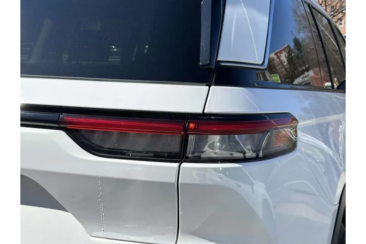 $25985 : Jeep Grand Cherokee 2023 4x4 image 10