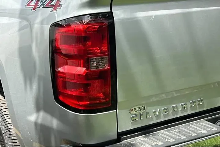 $16995 : Chevrolet Silverado 1500 201 image 10