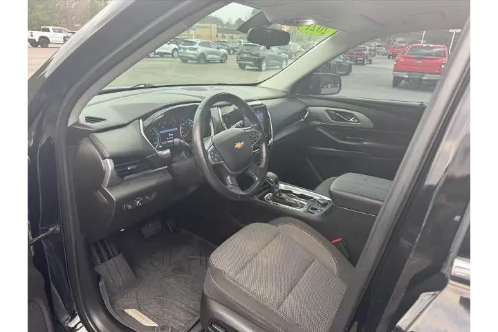 $16441 : Chevrolet Traverse 2021 LT C image 9