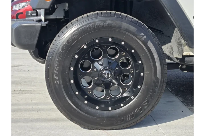 $22793 : Jeep Wrangler Unlimited 2017 image 10