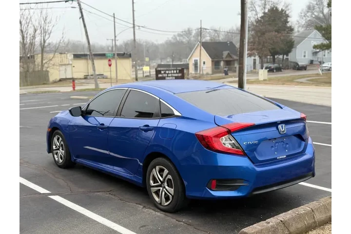 $8999 : 2016 Civic LX image 7