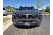 $39409 : Toyota Tacoma 2025 4x4 SR5 4 thumbnail