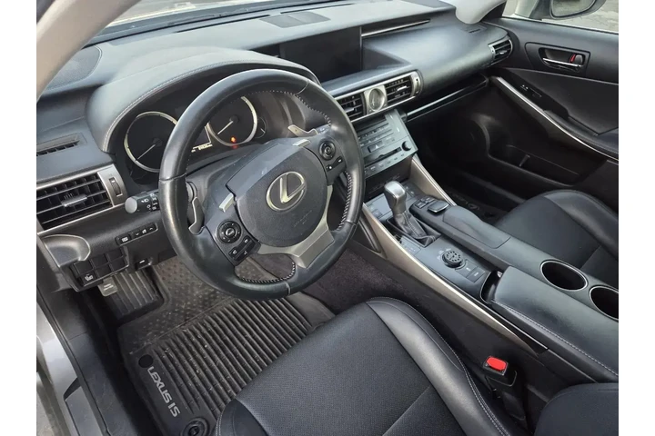 $18950 : Lexus IS 250 2014 4dr Sedan image 3