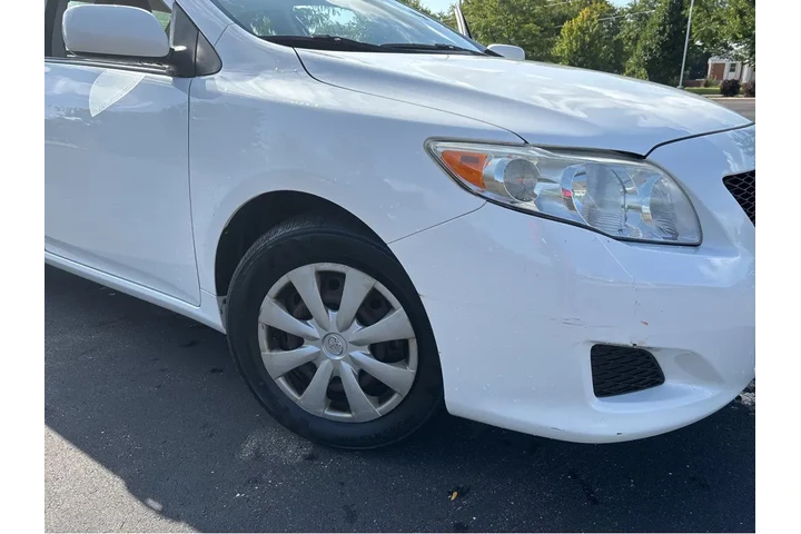 $10000 : 2009 Corolla LE image 7
