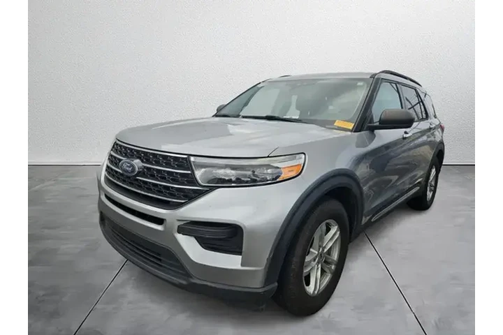 $22896 : Ford Explorer 2021 XLT 4dr S image 3