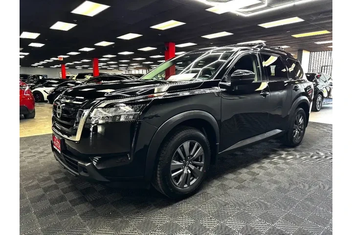 $22997 : Nissan Pathfinder 2022 SV 4d image 8