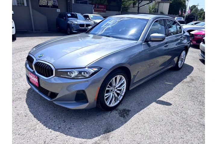 2024 BMW 3 Series 330i Sedan image 1