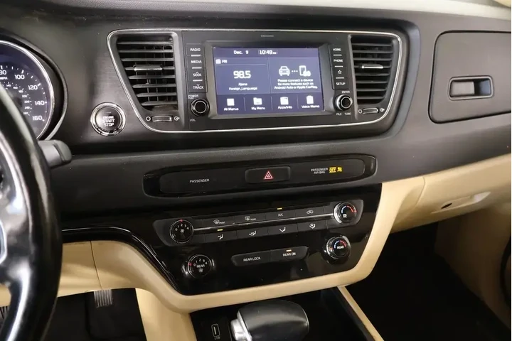 $13090 : Kia Sedona 2019 LX 4dr Mini- image 5