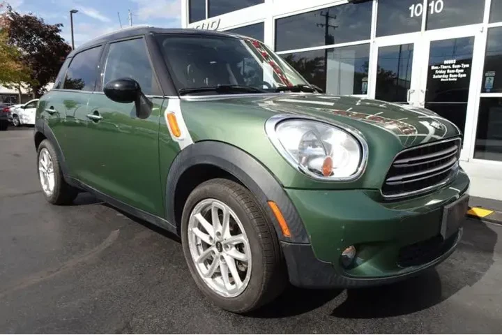 $10995 : 2015 COUNTRYMAN image 4