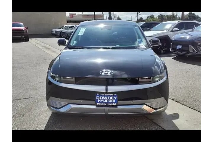 $33989 : Hyundai IONIQ 5 2024 AWD Dis image 2