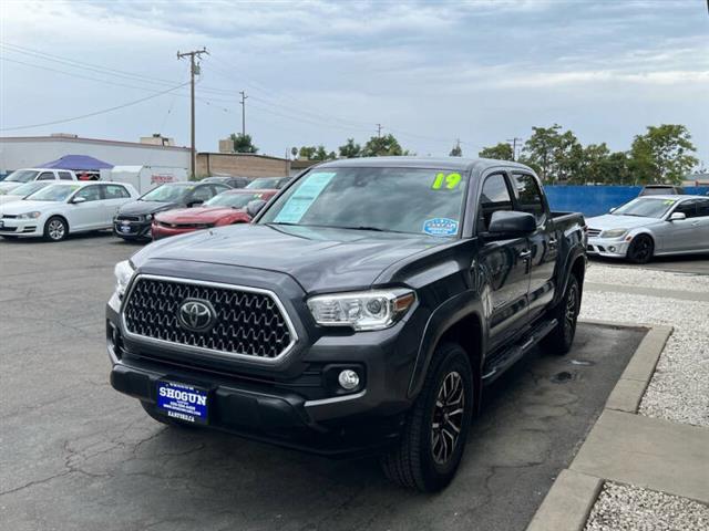 $28150 : 2019 Tacoma SR5 V6 image 4